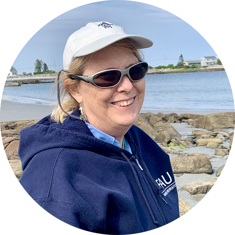 Dr. Jeanette Wyneken
